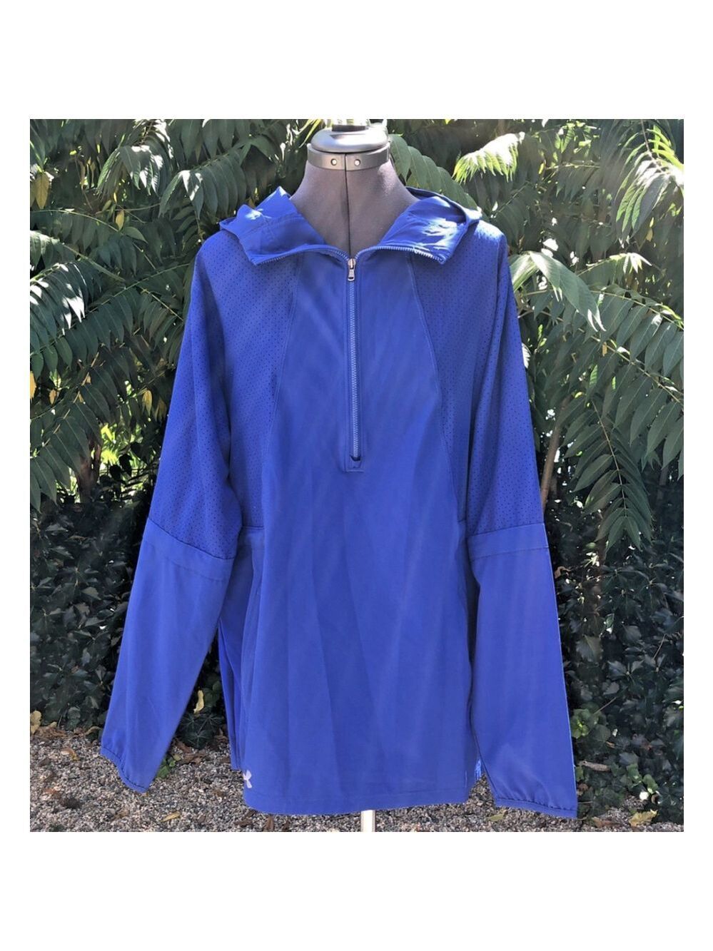 Size M Loose Under Armour Mens Long Sleeve Pullover Shirt Light Weight Mesh ID
